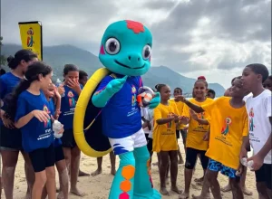 TiKay, o mascote oficial da Copa do Mundo de Futebol de Areia