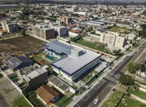 O novo Cmei Vinicius de Moraes, inaugurado em maio, atende até 360 crianças de 0 a 4 anos. (Foto: PMP)