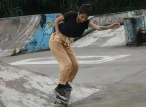 “Meu Nome é Bagdá”, da diretora Caru Alves de Souza, abre a edição 2024 do Metrô - Cred Reprodução