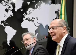 Vice-presidente e ministro do Desenvolvimento, Indústria, Comércio e Serviços, Geraldo Alckmin, fez o balanço do programa. Foto: Cadu Gomes / VPR