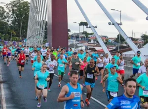 Realizada pela Global Vita Sports, prova de 5 km em Curitiba retoma calendário esportivo após cinco anos de hiato - Fotos: Divulgação/Global Vita Sports/Corrida da Ponte