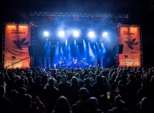 Festival Paulo Leminski reuniu grandes nomes da música para celebrar a vida e obra de Paulo Leminski - Cred Brunno Covello
