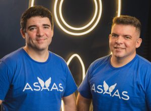 Piero e Diego Contezini, fundadores do Asaas