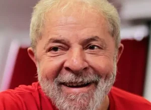 Lula perde para o casal Bolsonaro em Brasília, se as eleições fossem hoje.
foto Ricardo Stuckert