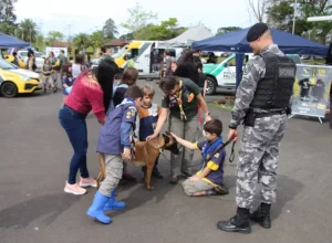 PMPR lança concurso de fotografia Exemplos que Arrastam como parte das comemorações dos 171 anos da corporação.