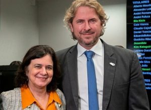 Zeca Dirceu _Nisia trindade