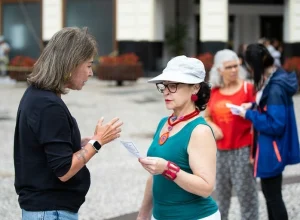 camara-boca-maldita-mulher (1)