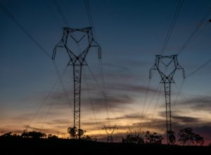 Cemig possui pouco mais de 5 mil quilômetros de linhas de transmissão em Minas Gerais. Crédito das fotos: Glenio Campregher/Cemig Divulgação